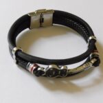 armbandje met gitaar